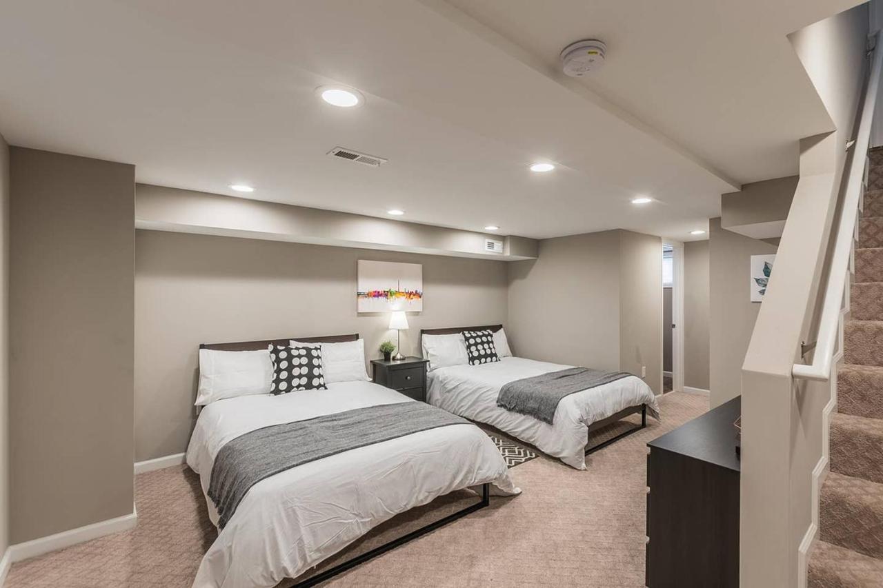 Beautiful 3Br 2Ba House With Cozy Backyard By Cozysuites 알렉산드리아 외부 사진